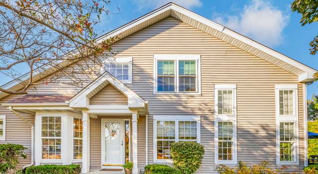 Photo of 943 Willow St, Itasca, IL 60143