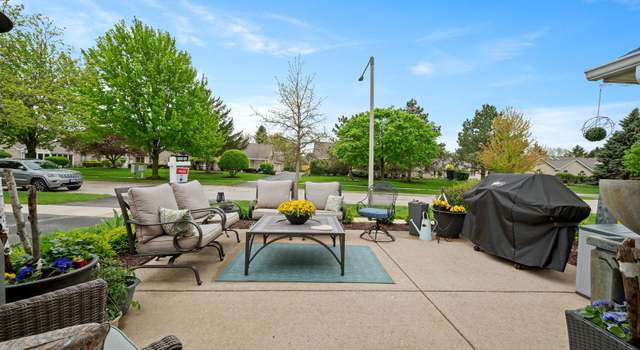Photo of 835 Havenshire Rd, Naperville, IL 60565