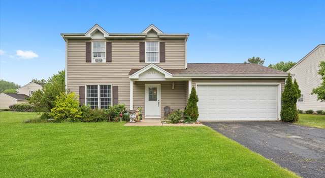 Photo of 3711 Newport Dr, Island Lake, IL 60042