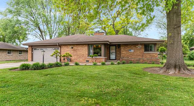 Photo of 831 W Marywood Ave, Aurora, IL 60505