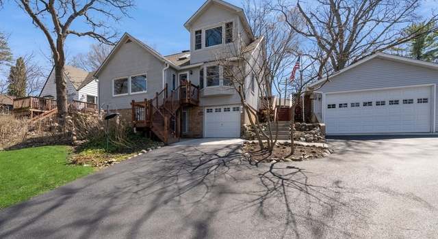 Photo of 3224 E Lake Shore Dr, Wonder Lake, IL 60097