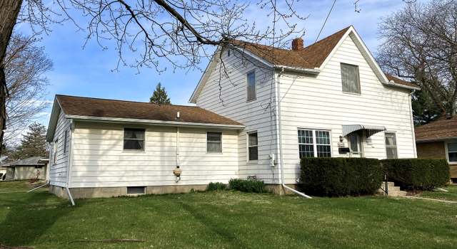 Photo of 401 Ash Ave, Morrison, IL 61270