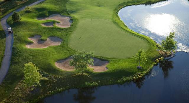Photo of 79 Tournament Dr N, Hawthorn Woods, IL 60047