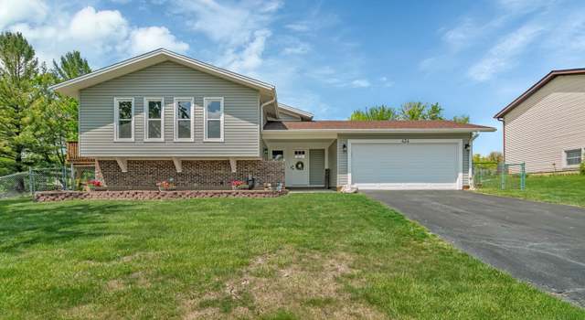Photo of 424 Falcon Ridge Way, Bolingbrook, IL 60440