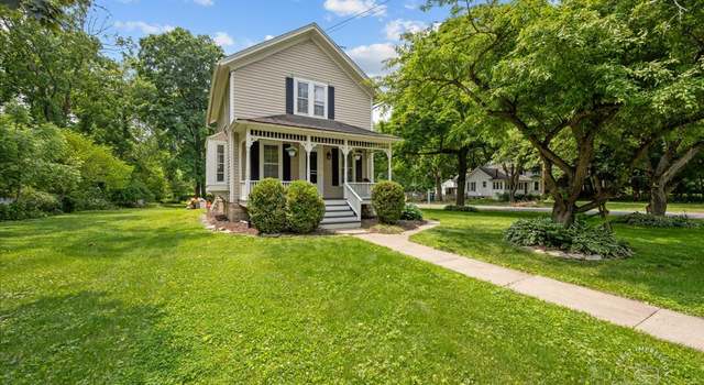 Photo of 32W167 Army Trail Rd, Wayne, IL 60184