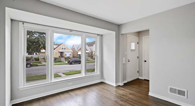 Photo of 3324 N Nottingham Ave, Chicago, IL 60634