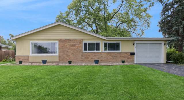 Photo of 185 Princeton St, Hoffman Estates, IL 60169