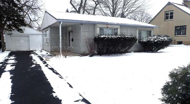 Photo of 221 S Bothwell St, Palatine, IL 60067