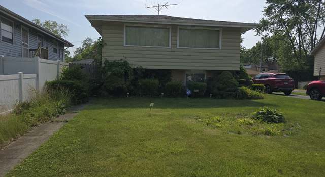Photo of 16920 Glen Oaks Ct, Country Club Hills, IL 60478