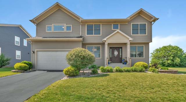 Photo of 565 E Barber Dr, Coal City, IL 60416
