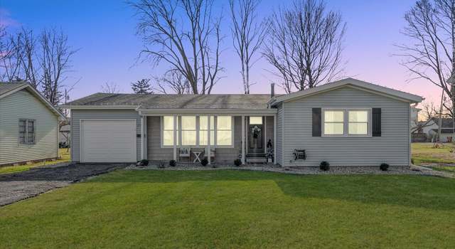 Photo of 263 W Jefferson St, Arcola, IL 61910