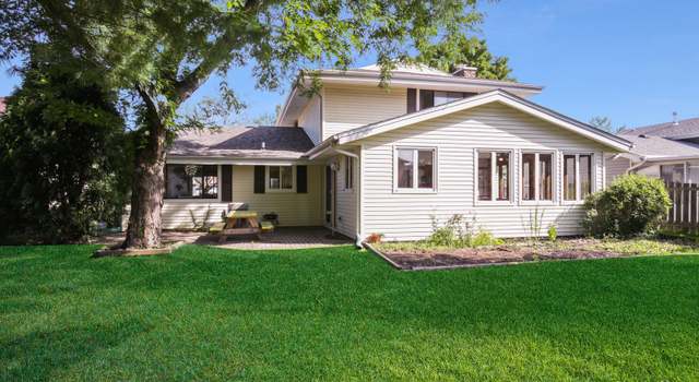 Photo of 809 Westfield Ln, Schaumburg, IL 60193