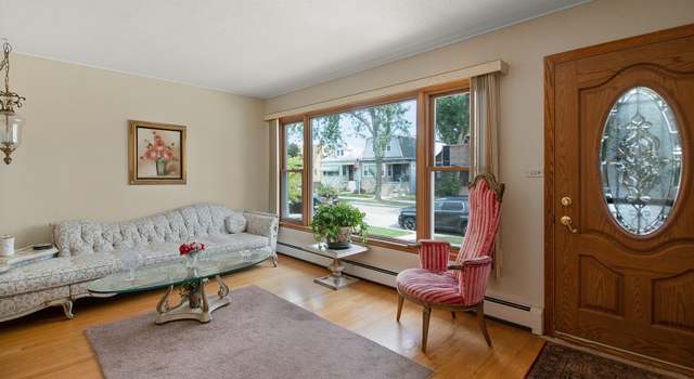 Photo of 3430 N Newcastle Ave, Chicago, IL 60634