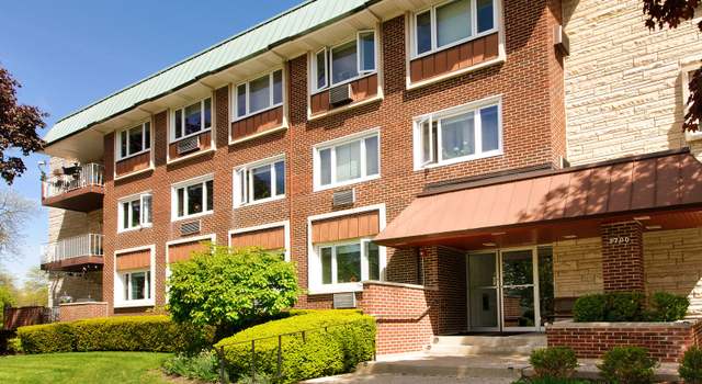 Photo of 2700 E Bel Aire Dr #304, Arlington Heights, IL 60004