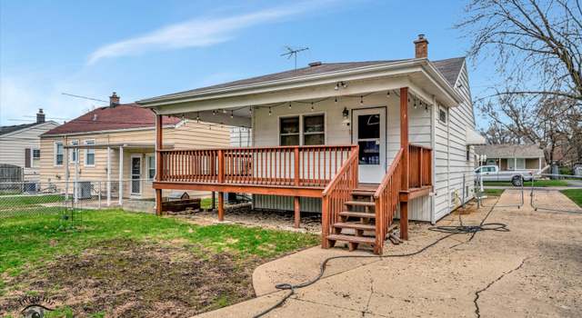 Photo of 3108 Sangamon St, Steger, IL 60475
