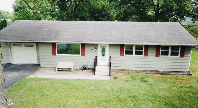 Photo of 1003 S Spruce Ln, St. Anne, IL 60964