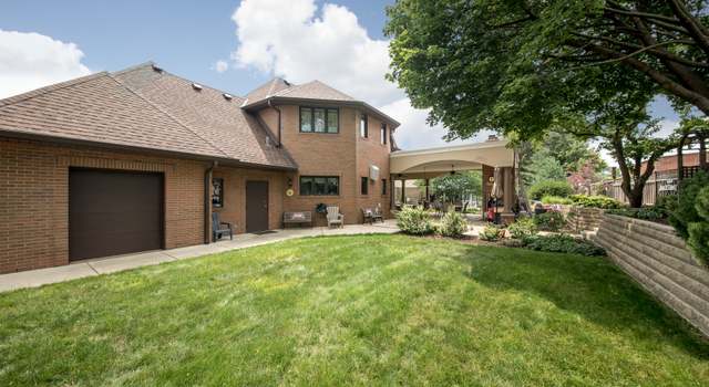 Photo of 816 Spring Valley Ct, Schaumburg, IL 60193