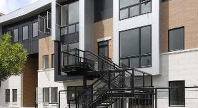 Photo of 2240 W Madison St #101, Chicago, IL 60612