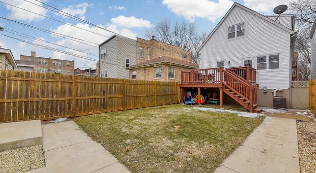 Photo of 3224 W Belle Plaine Ave, Chicago, IL 60618