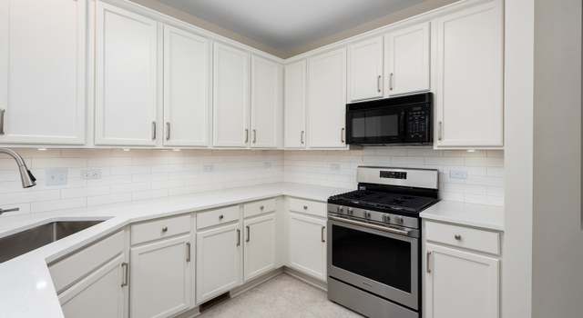 Photo of 220 Brompton Ln Unit A, Sugar Grove, IL 60554