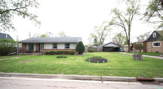 Photo of 715 Anna Ave, Machesney Park, IL 61111