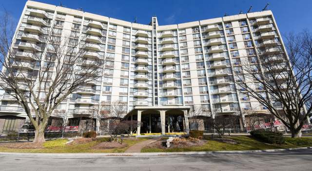 Photo of 20 N Tower Rd Unit 4N, Oak Brook, IL 60523