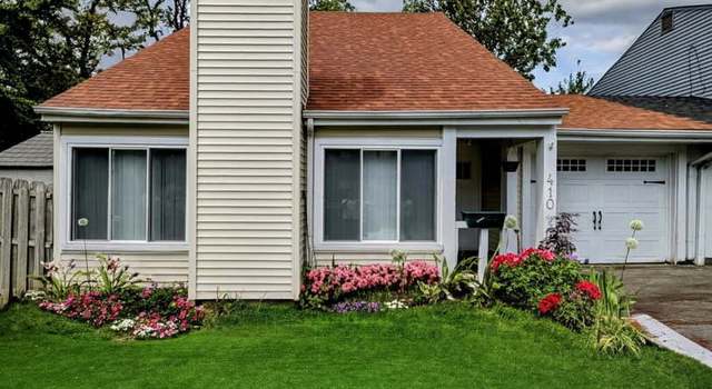 Photo of 410 Wildwood Ct #410, Romeoville, IL 60446