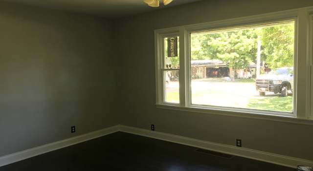 Photo of 206 E Liberty St, Newark, IL 60541