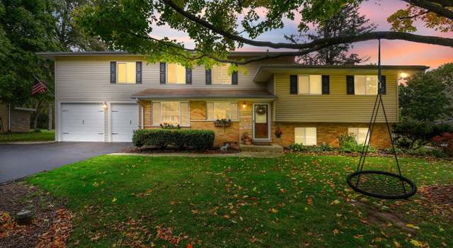 Photo of 6045 Lenox Ct, Lisle, IL 60532
