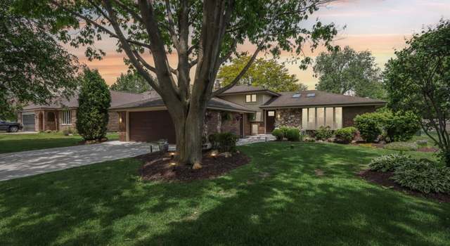 Photo of 11016 84th Pl, Willow Springs, IL 60480