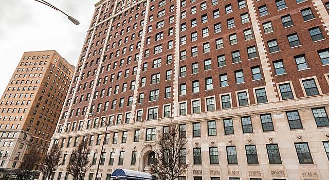 Photo of 3750 N Lake Shore Dr Unit 8H, Chicago, IL 60613