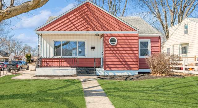 Photo of 1931 Ridgeland Rd, Rockford, IL 61108