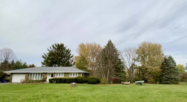 Photo of 2151 Garden Rd, Aurora, IL 60506
