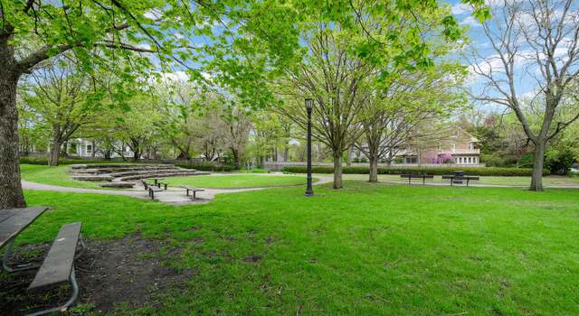 Photo of 1018 Main St #3, Evanston, IL 60202