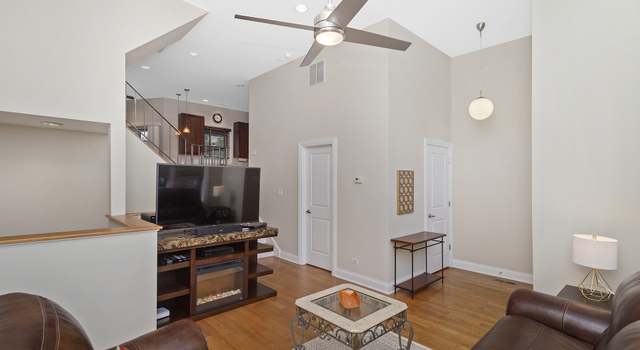 Photo of 7223 N Hamilton Ave Unit H, Chicago, IL 60645