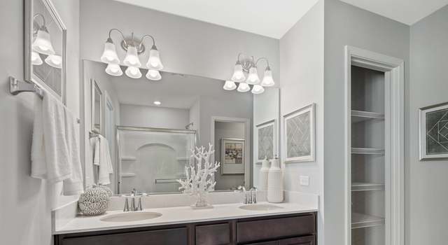 Photo of 206 Trumpet Vine Cir, Elgin, IL 60124