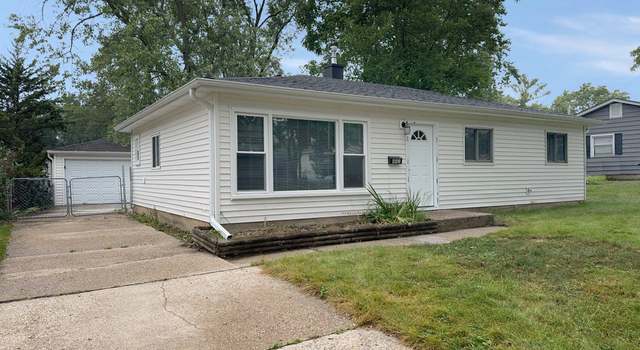 Photo of 442 N Pershing Ave, Mundelein, IL 60060