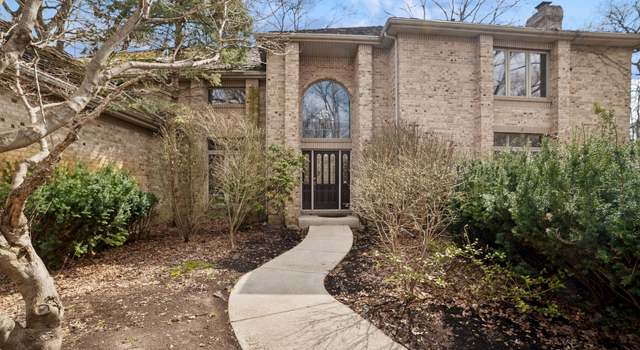 Photo of 33W415 Brewster Creek Cir, Wayne, IL 60184