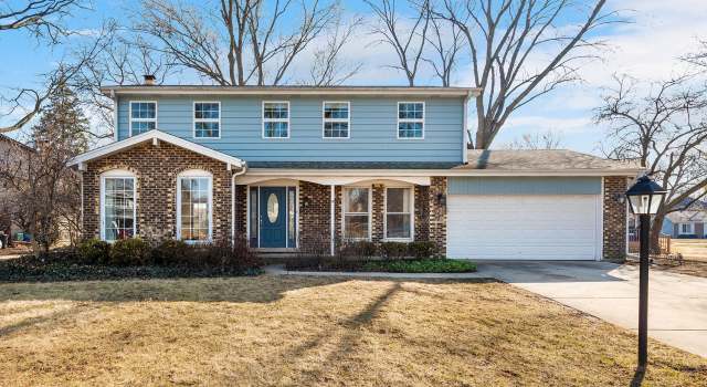 Photo of 5S640 Ridgeview Ln, Naperville, IL 60540