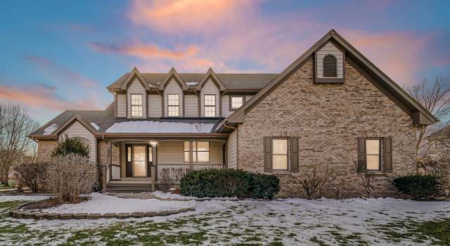 Photo of 10542 Royal Porthcawl Dr, Naperville, IL 60564