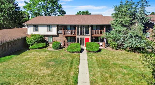 Photo of 701 Garden Cir #6, Streamwood, IL 60107