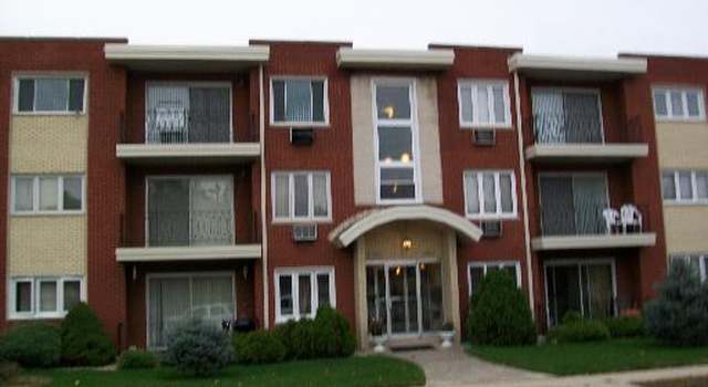Photo of 10035 S Cicero Ave #303, Oak Lawn, IL 60453