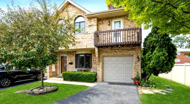 Photo of 4518 Village Square Ln, Brookfield, IL 60513