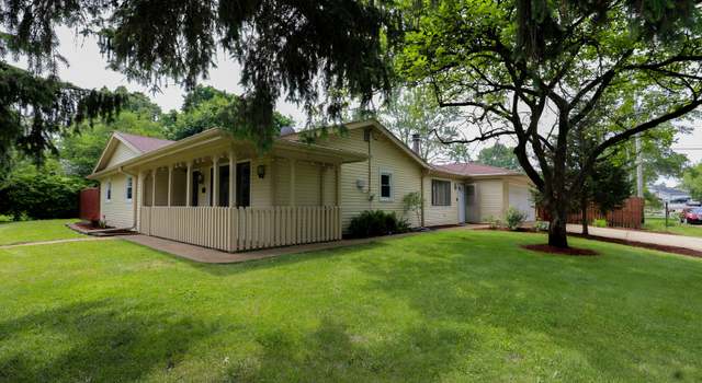 Photo of 19421 W Hoag Ct, Mundelein, IL 60060