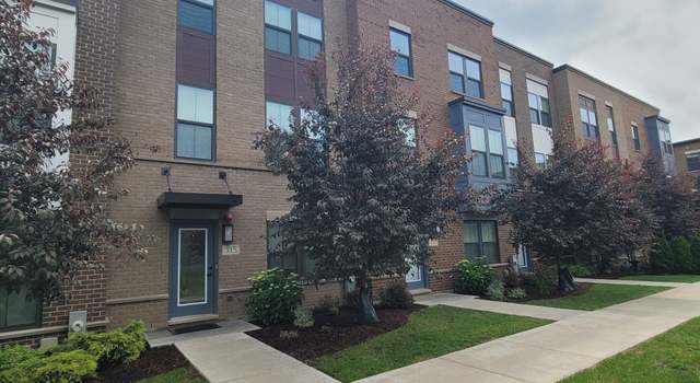Photo of 315 Elm Ct, Mount Prospect, IL 60056