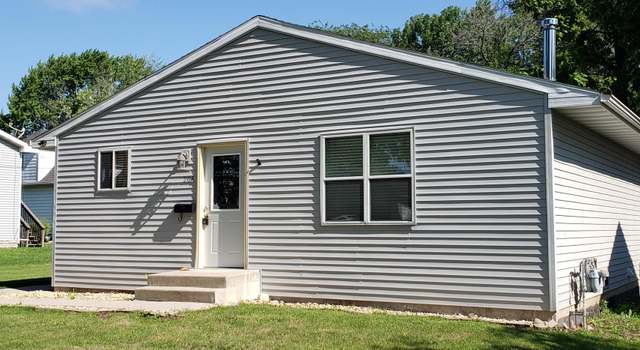 Photo of 206 E Seminole St, Dwight, IL 60420