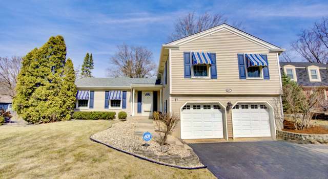 Photo of 837 Mill Race Ln, Naperville, IL 60565