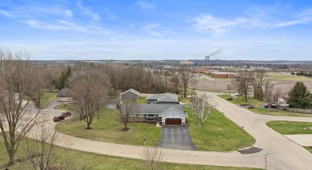 Photo of 8504 Byron Hills Ct, Byron, IL 61010