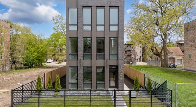 Photo of 5921 S Calumet Ave, Chicago, IL 60637