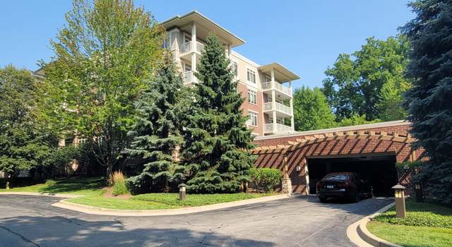 Photo of 425 Benjamin Dr #409, Vernon Hills, IL 60061
